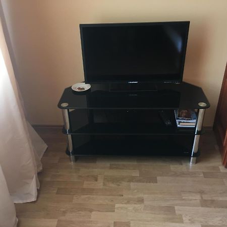 Apartman Plus Kv Κάρλοβι Βάρι Εξωτερικό φωτογραφία